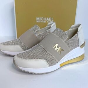 MICHAEL KORS *8.5 but fit like a 9* Felix Trainer Extreme